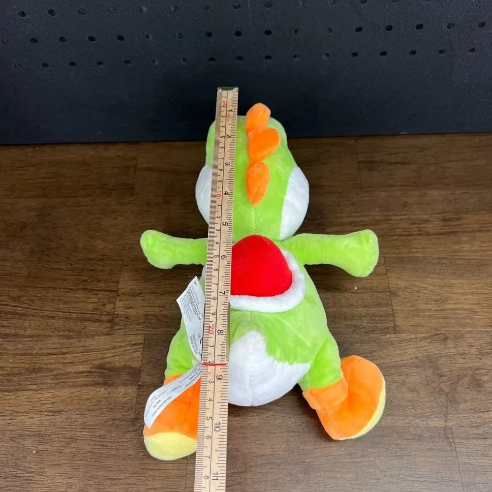 Yoshi Plush Nintendo Super Mario Bros 2020 Stuffed Animal Plush 9 1/2